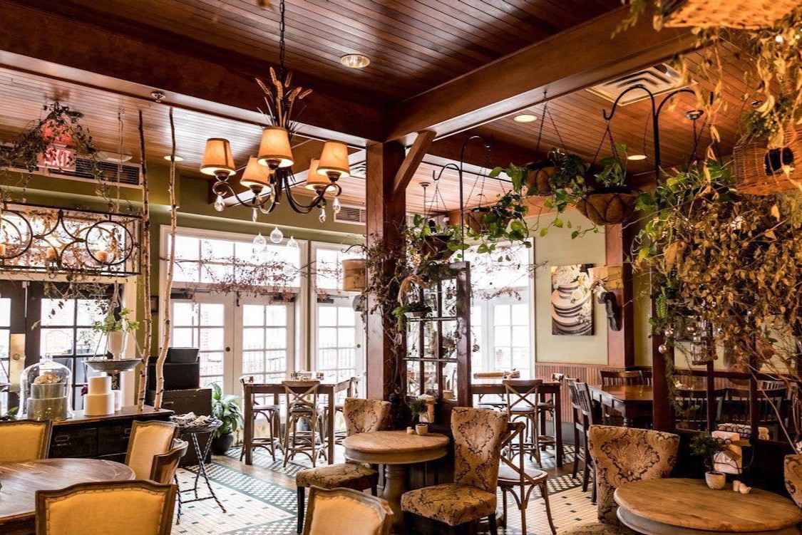 Sugar Leaf Bakery, Cafe & Espresso